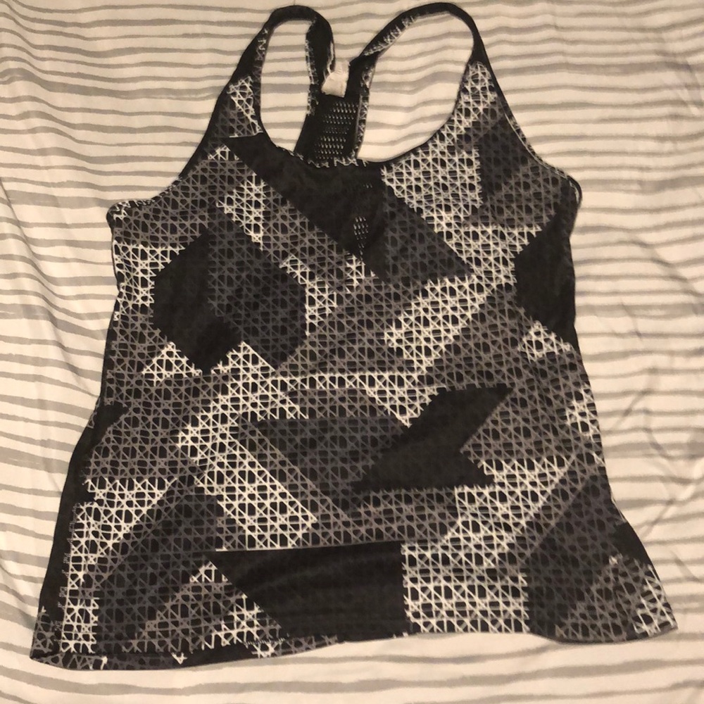 Champion sport top